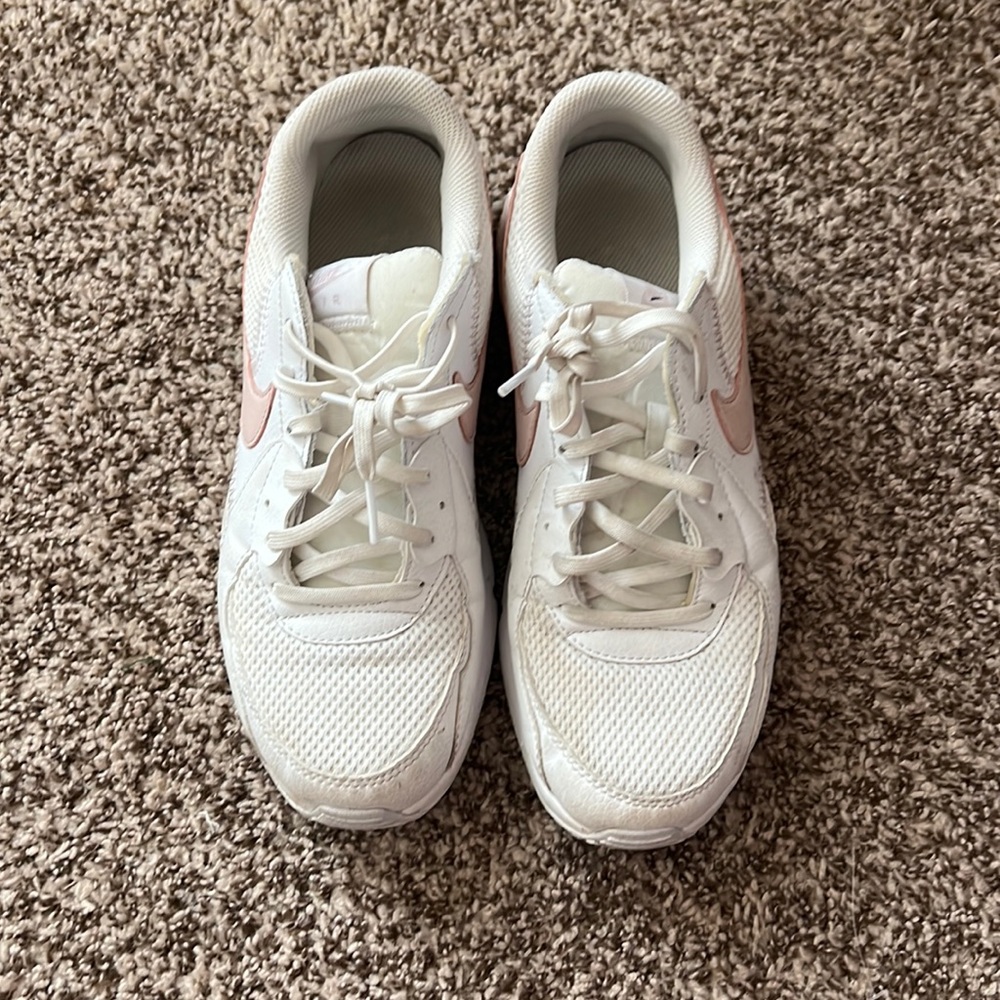 NIKE AIRMAX